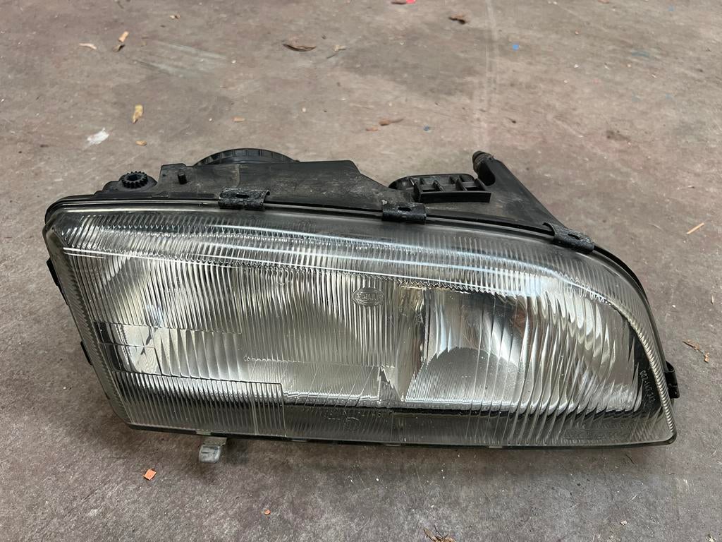 Koplamp rechts Volvo V70 97-00, Auto-onderdelen, Verlichting, Ophalen, Gebruikt, Volvo