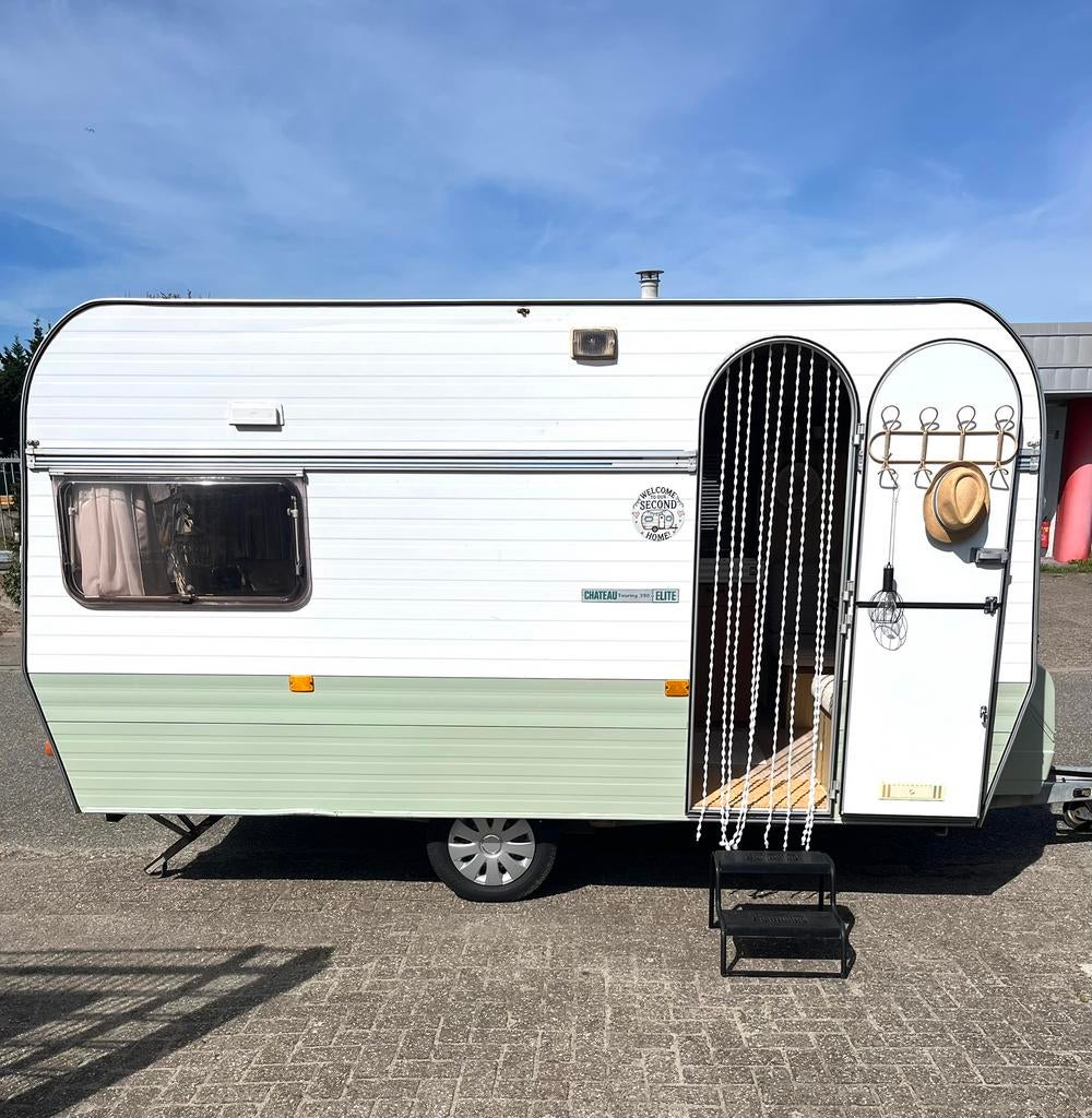 Caravan Chateau 390 toering elite retro vintage gepimpt, Caravans en Kamperen, Chateau, Koelkast, Treinzit, Particulier