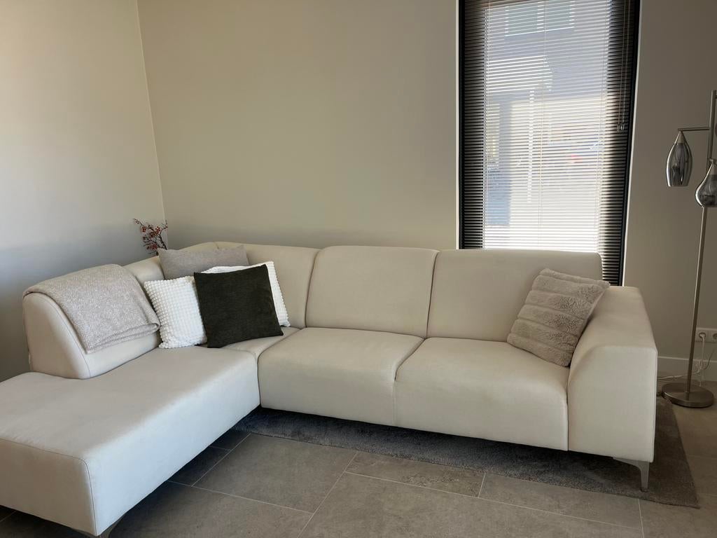 Keurige hoekbank, Ophalen of Verzenden, Zo goed als nieuw