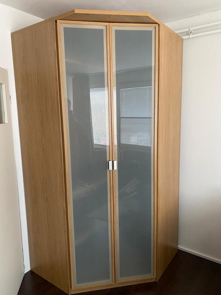 GRATIS - IKEA HOPEN hoekkast –lichtbruin – ruime kledingkast, Huis en Inrichting, Kasten | Kledingkasten, Gebruikt, 200 cm of meer