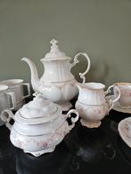 Leander servies 92 delen, Tsjechisch porselein ,wit roosjes, Ophalen, Zo goed als nieuw, Overige stijlen, Porselein