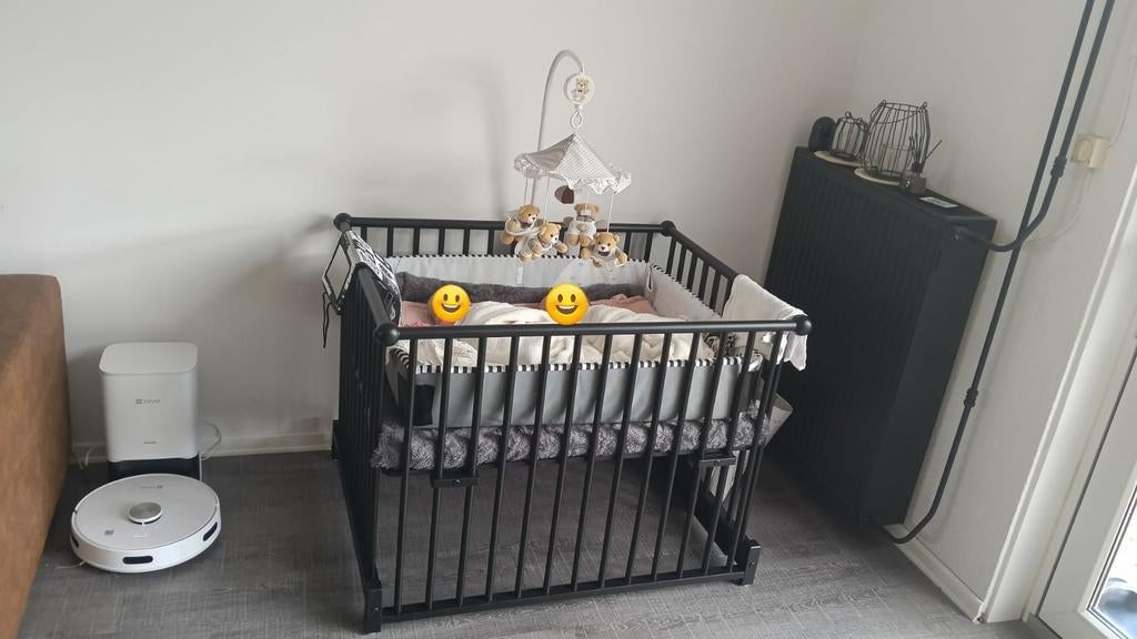 Kinderbedje + matras te koop – €30
Te koop: kinderbedje in z, Ophalen of Verzenden, Zo goed als nieuw