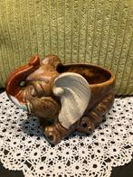 Bloempotje olifant (190326c), Tuin en Terras, Bloempotten, Rond, Ophalen of Verzenden, Aardewerk, Minder dan 40 cm