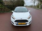 Ford Fiesta 1.0 Style / Navi / Airco / Apk / NAP / pdc / Lm, Auto's, Voorwielaandrijving, Euro 5, 525 kg, Origineel Nederlands