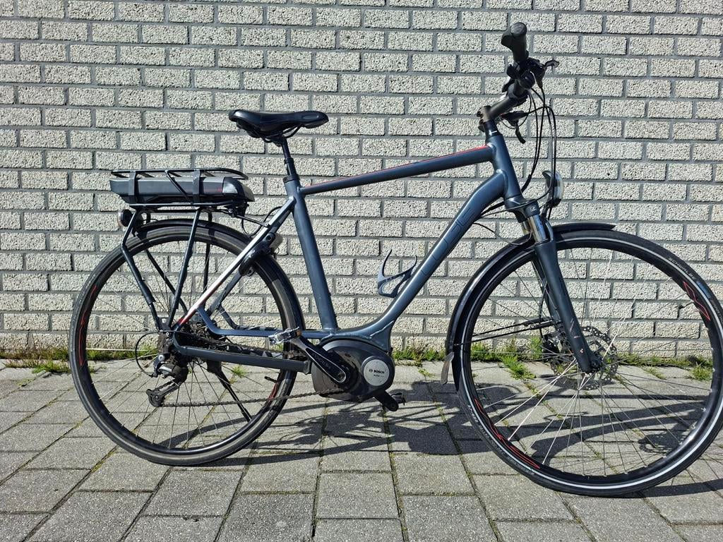 Cube elektrische fiets 28 inch, Fietsen en Brommers, Ophalen of Verzenden, Zo goed als nieuw, Overige merken