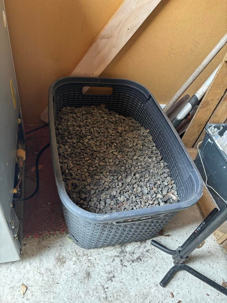 Grind - 2/3 wasmand vol, Tuin en Terras, Grind, Keien en Split, Gebruikt, Grind, Grijs, Ophalen