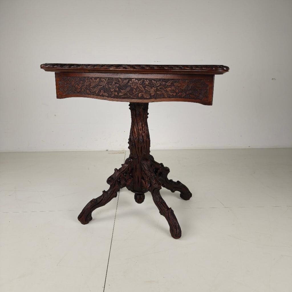 Black Forest Card Table by Horrix – 1880, Antiek en Kunst, Ophalen of Verzenden