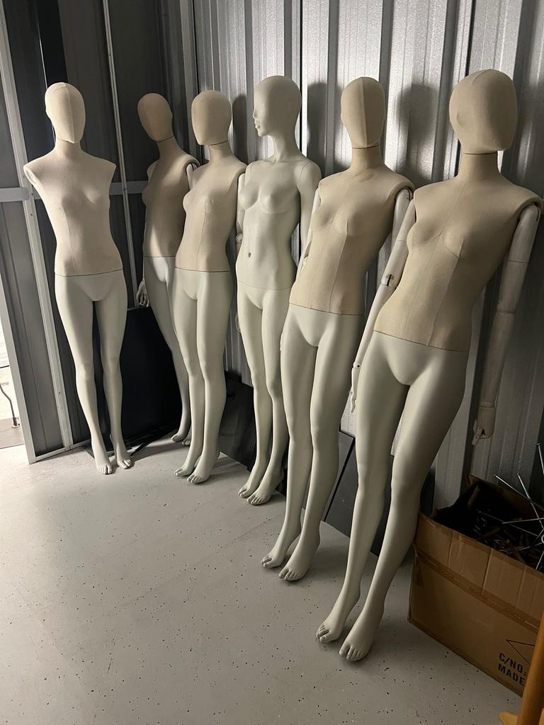 Mannequins / etalagepop luxe linnen hout, Ophalen