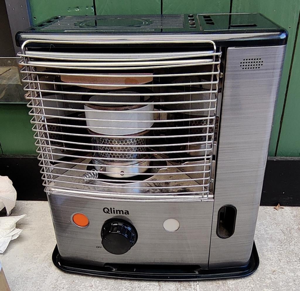 Qlima petroleum kachel, Huis en Inrichting, Ophalen, Overige brandstoffen, Petroleumkachel, Zo goed als nieuw