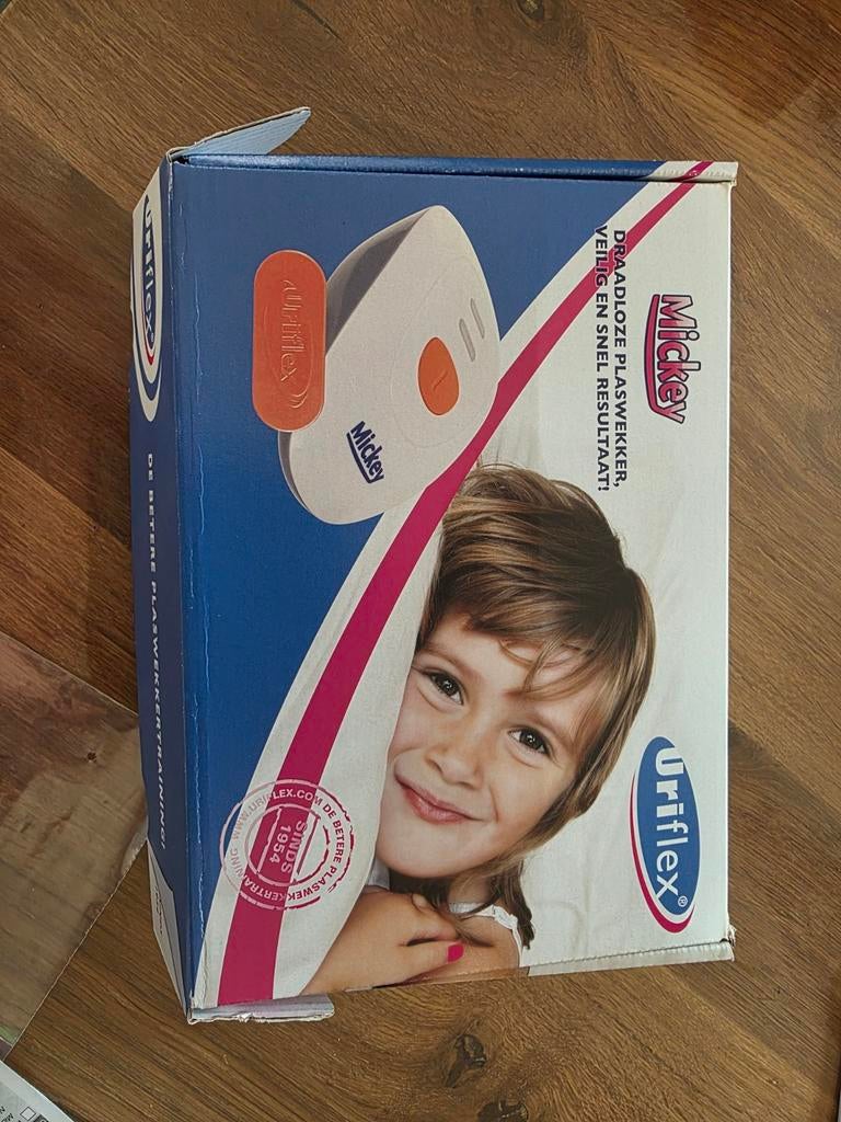 Uriflex/Urifoon plaswekker Mickey, maat 128/134, 2 broekjes, Ophalen of Verzenden, Zo goed als nieuw