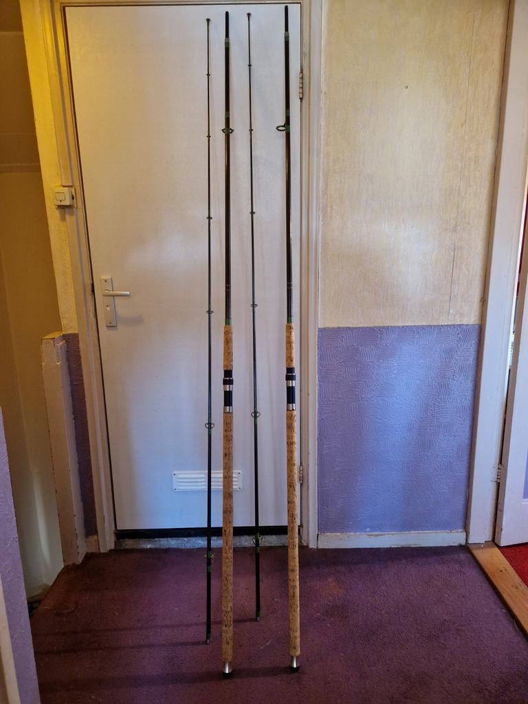 Prachtige handgebouwde Meerval stand hengels, Watersport en Boten, Ophalen of Verzenden, Overige typen