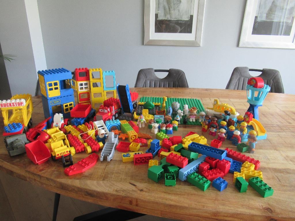 Grote partij met Duplo blokken grote plaat huizen auto's enz, Kinderen en Baby's, Speelgoed | Duplo en Lego, Ophalen of Verzenden
