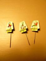 3 Speldjes van Blue Band uit de jaren '60, Ophalen of Verzenden, Gebruikt, Figuurtje, Speldje of Pin