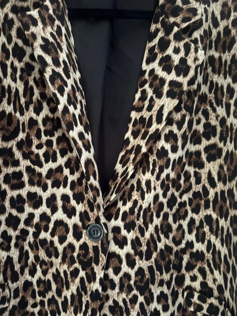 Te koop prachtige pofmouw blazer mt 46 nooit gedragen, Overige kleuren, Maat 46/48 (XL) of groter, Nieuw, Ophalen of Verzenden