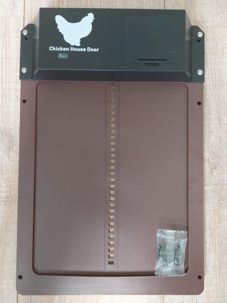 Automatische kippendeur/luik - op lichtsensor - robuust, Ophalen, Nieuw, Kippenhok of Kippenren