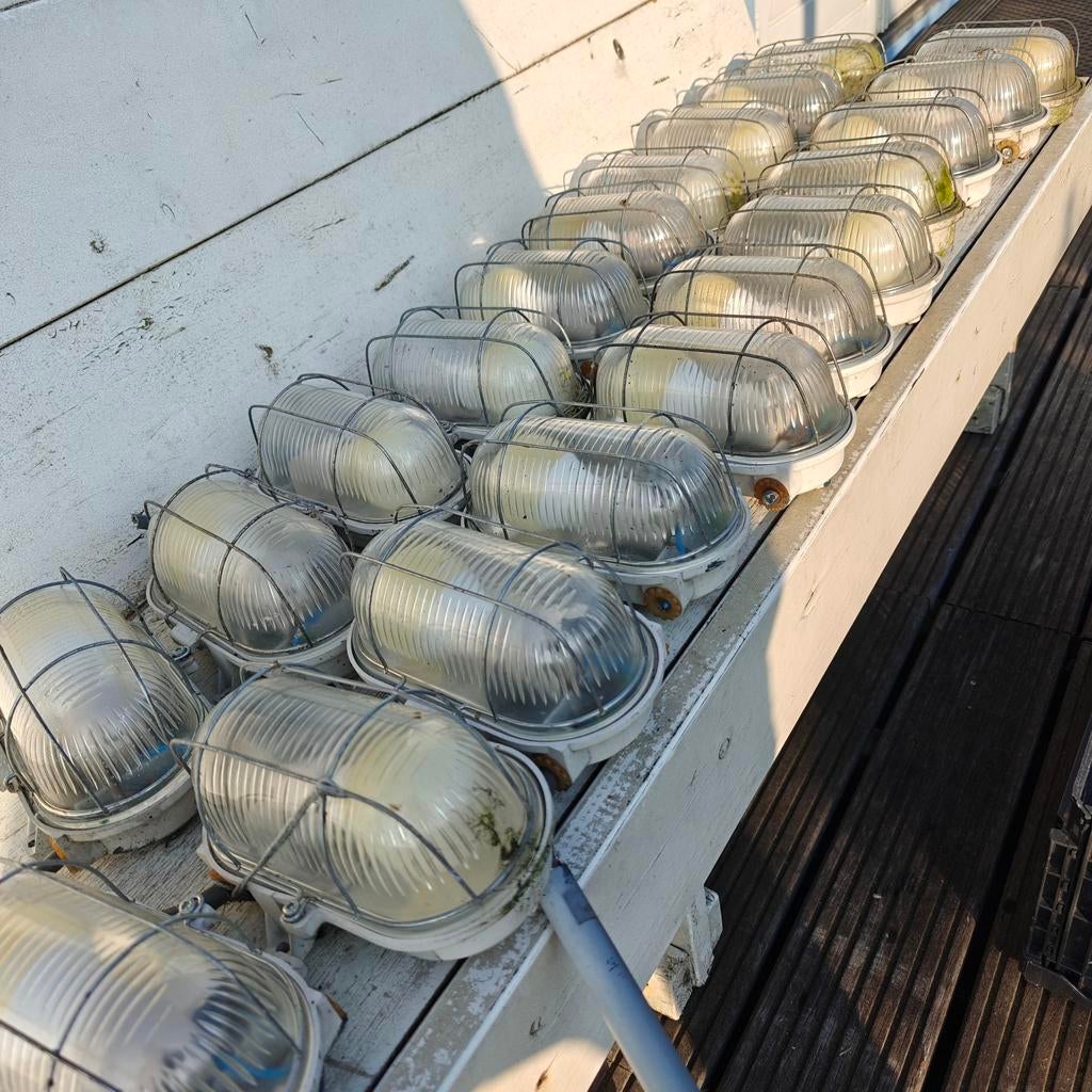 20x Buitenlamp Bulleye met E27 LED lampen, Ophalen, Overige materialen, Gebruikt, Minder dan 50 watt