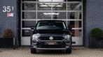 Volkswagen T-ROC 1.5 TSI Sport ACC|CARPLAY|DIGITALE TELLER, 4 cilinders, 150 pk, Zwart, Leder