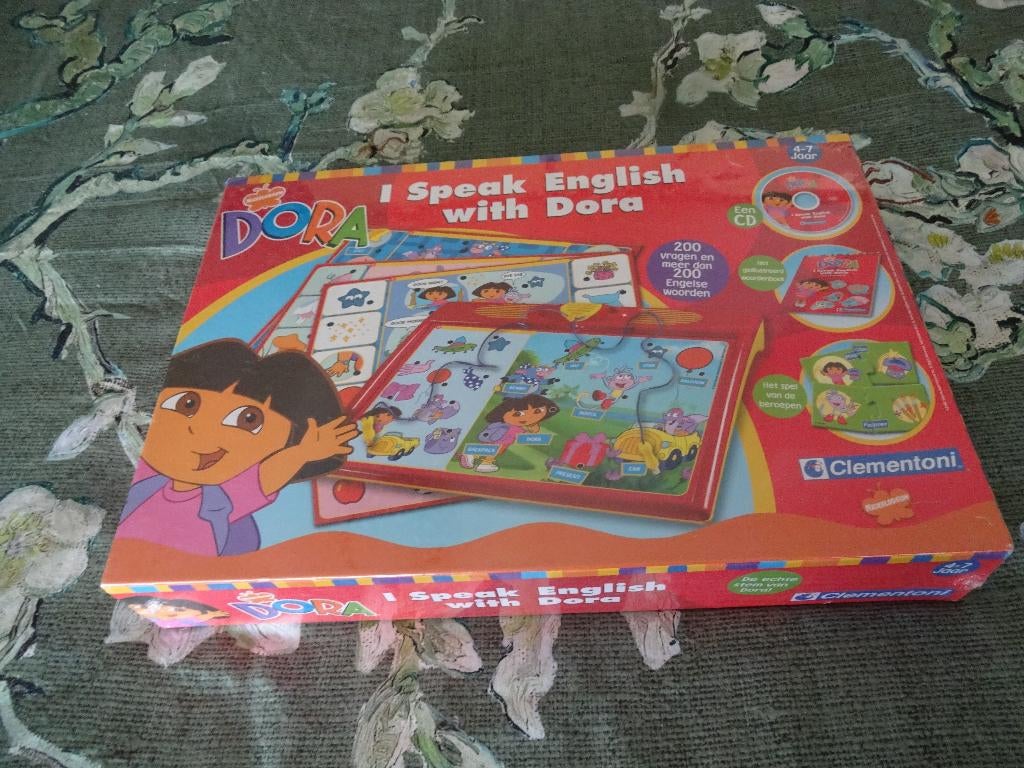 I Speak English with Dora spel [ nieuw], Ophalen of Verzenden, Zo goed als nieuw