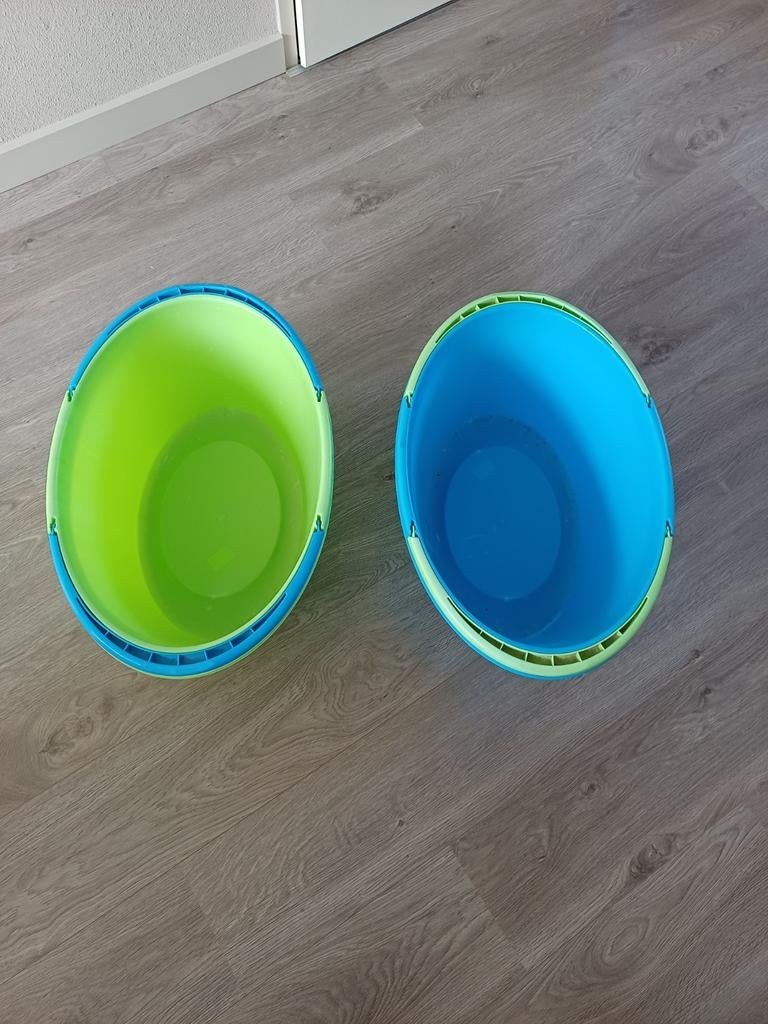 Twee wasmanden, Ophalen, Kunststof, Gebruikt, Mand