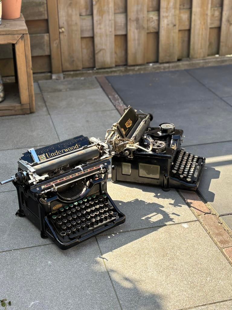 2 typemachines, Diversen, Typemachines, Ophalen, Zo goed als nieuw