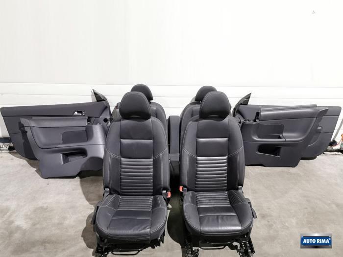 Bekleding Set (compleet) van een Volvo C30, Gebruikt, -, -, Ophalen of Verzenden