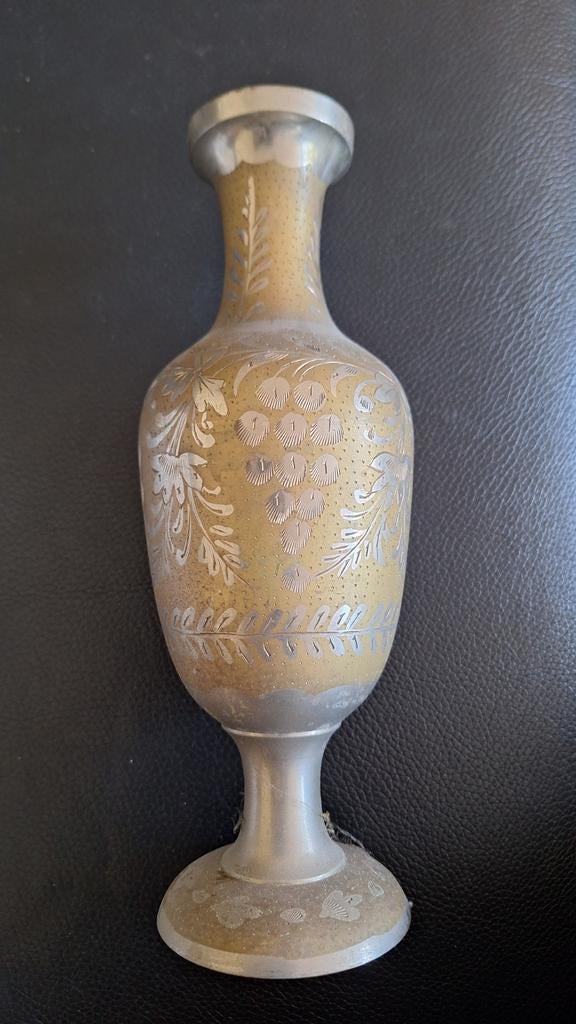 Vintage Indiase messing vaas met zilveren inleg, Ophalen of Verzenden