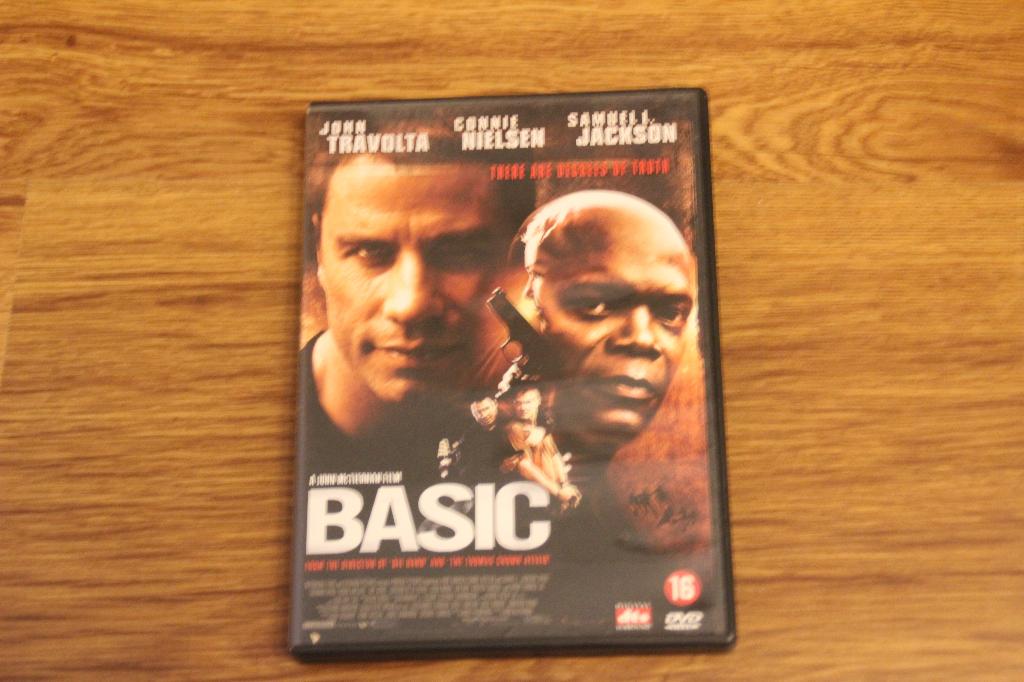 basic, Vanaf 16 jaar, Ophalen of Verzenden, Gebruikt, Actiethriller
