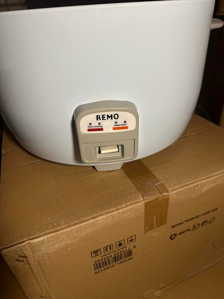 Professioneel nieuwe Rijstkoker, Ophalen, Nieuw