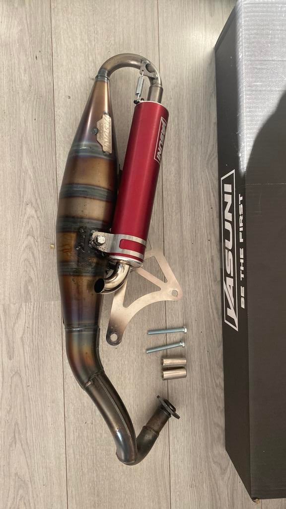 Yasuni r piaggio, Fietsen en Brommers, Ophalen of Verzenden, Zo goed als nieuw