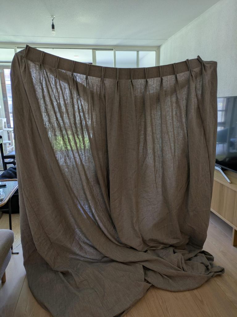 Hema Gordijn Lichtdoorlatend, Huis en Inrichting, Stoffering | Gordijnen en Lamellen, Ophalen, 200 cm of meer, Zo goed als nieuw