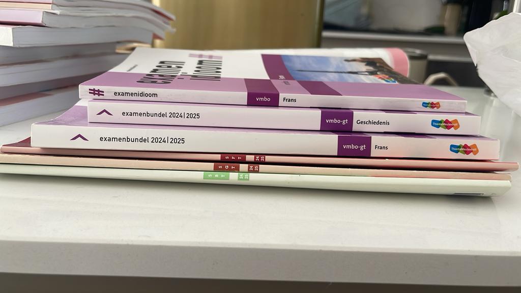 Examenbundels 2024/2025 & samenvattingen 2025 VMBO TL, Ophalen, Gelezen, VMBO, Geschiedenis