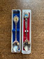 2 vintage souvenir theelepels: Bobbejaanland & Cheverny, Ophalen