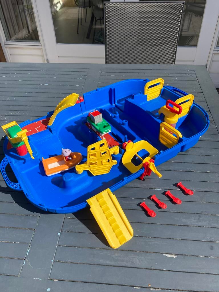 AquaPlay Waterbaan Aqualand Lockbox Draagbare Watertafel, Kinderen en Baby's, Ophalen, Gebruikt