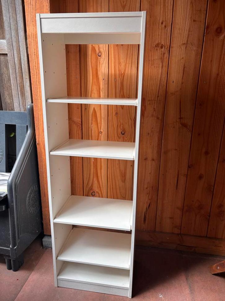 gratis - Witte boekenkast met 4 planken - 25x30x145 cm, Huis en Inrichting, Kasten | Boekenkasten, Gebruikt, Minder dan 50 cm