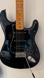 Squier 70s stratocaster black, Ophalen, Zo goed als nieuw, Solid body, Overige merken
