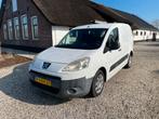 Peugeot Partner 1.6 HDI 66KW 2011 nieuwe apk, Auto's, Voorwielaandrijving, Stof, Zwart, 4 cilinders