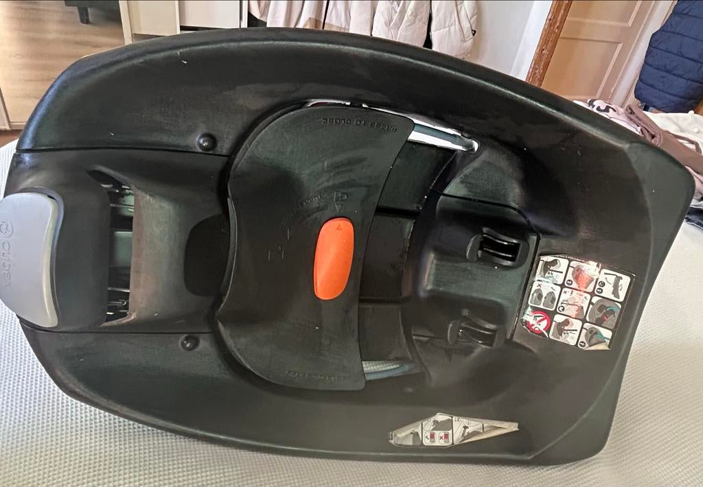 Cybex Aton Q Plus Autostoel met Isofix Base, Kinderen en Baby's, Autostoeltjes, Gebruikt, Overige merken, 0 t/m 13 kg, Isofix