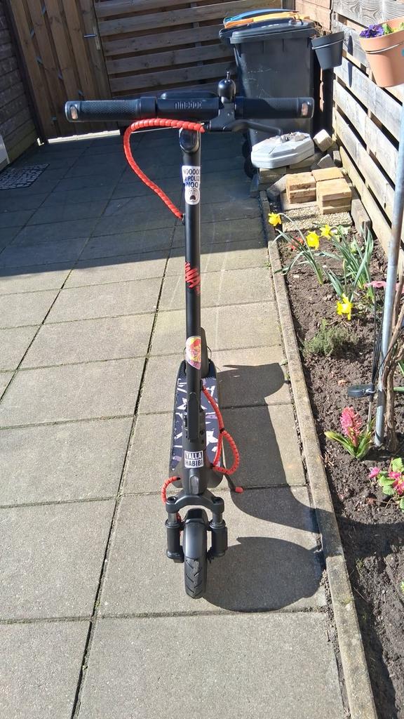 Ninebot elektrische step, Ophalen of Verzenden, Zo goed als nieuw, Elektrische step (E-scooter)
