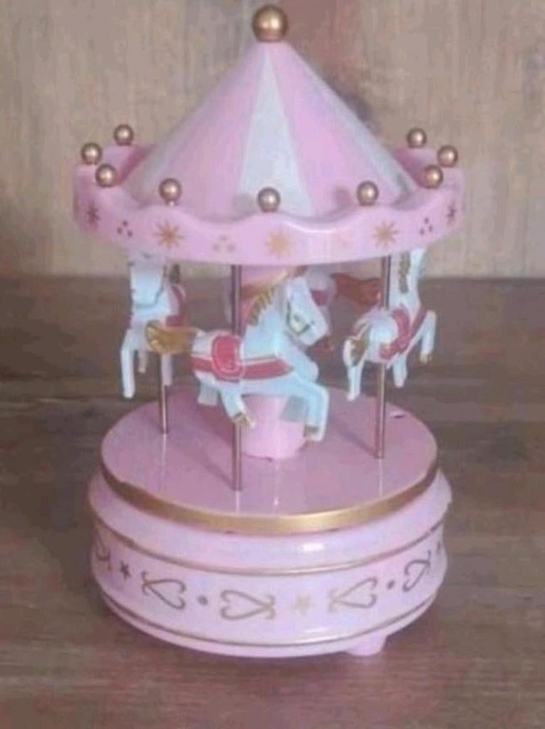Nieuwe muziek carrousel / draaimolen, Ophalen of Verzenden, Nieuw, Kraamcadeau