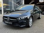 Mercedes-Benz A-klasse 250 e Luxury 218 Pk / Navi / Cruise /, Auto's, Gebruikt, Zwart, 4 cilinders, Leder en Stof