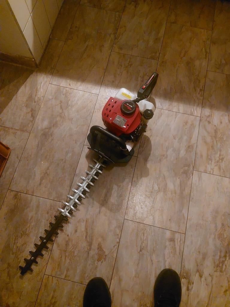 IKRA Mogatec BHT 60 Benzine Heggenschaar, Ophalen of Verzenden, Gebruikt, Benzine, IKRA Mogatec