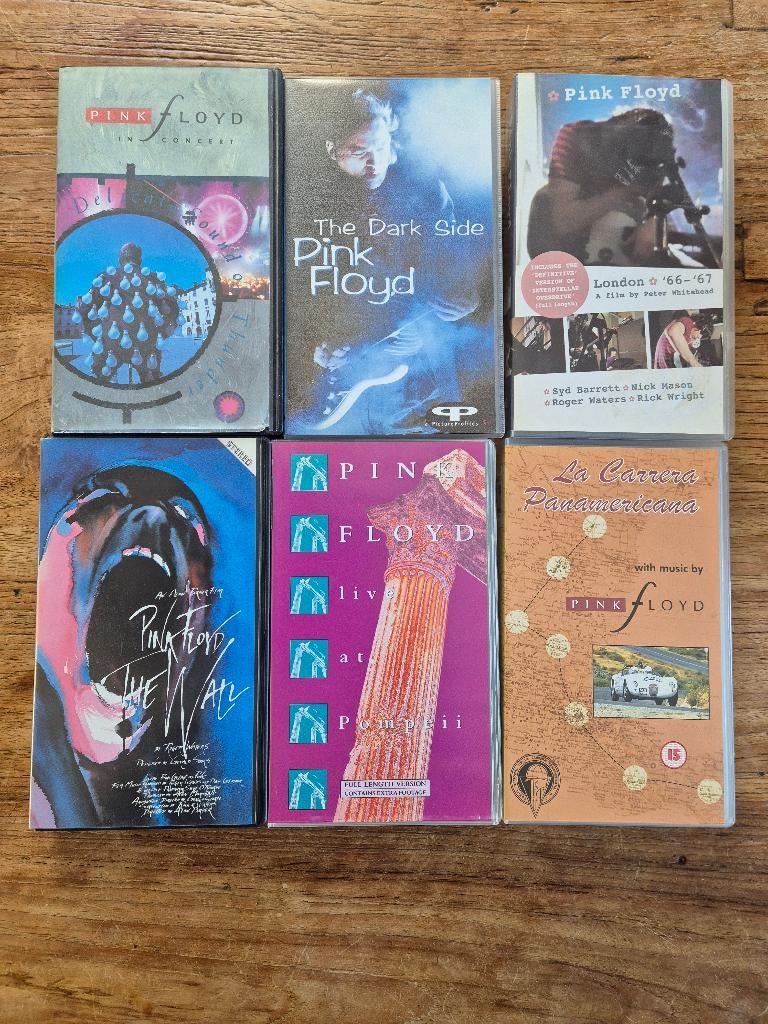 17 vhs banden inc JVC speler met afstandbediening, Alle leeftijden, Ophalen of Verzenden, Gebruikt, Tv-serie of Tv-programma