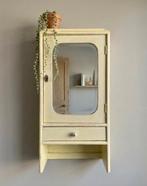 🌿Vintage hangkastje brocante medicijnkastje sleets antiek, Ophalen of Verzenden