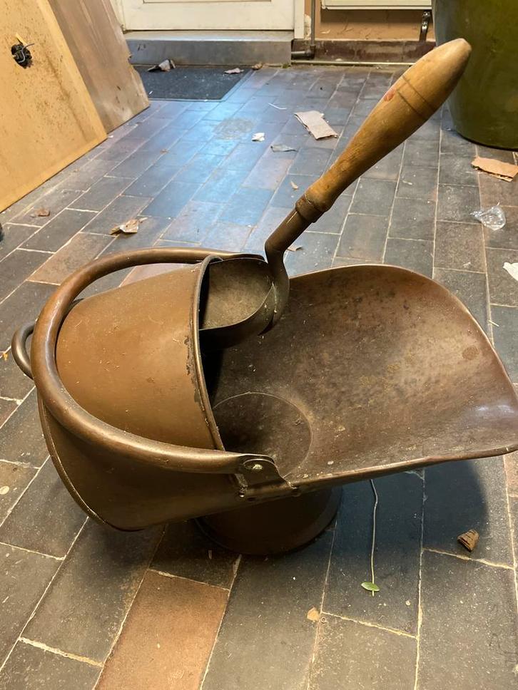 Antieke koperen kolenkit met schep, Antiek en Kunst, Antiek | Woonaccessoires, Ophalen of Verzenden