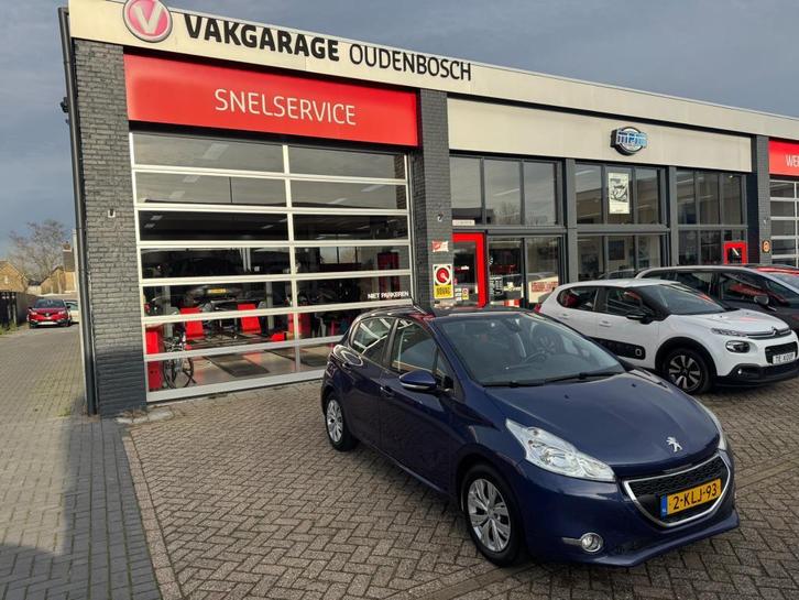 Peugeot 208 1.2 VTi Envy, Auto's, Peugeot, Te koop, ABS, Airbags, Airconditioning, Bluetooth, Boordcomputer, Centrale vergrendeling