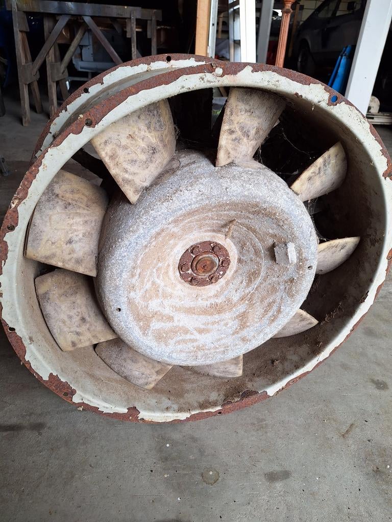 Grote ventilator, Ophalen, Ventilator