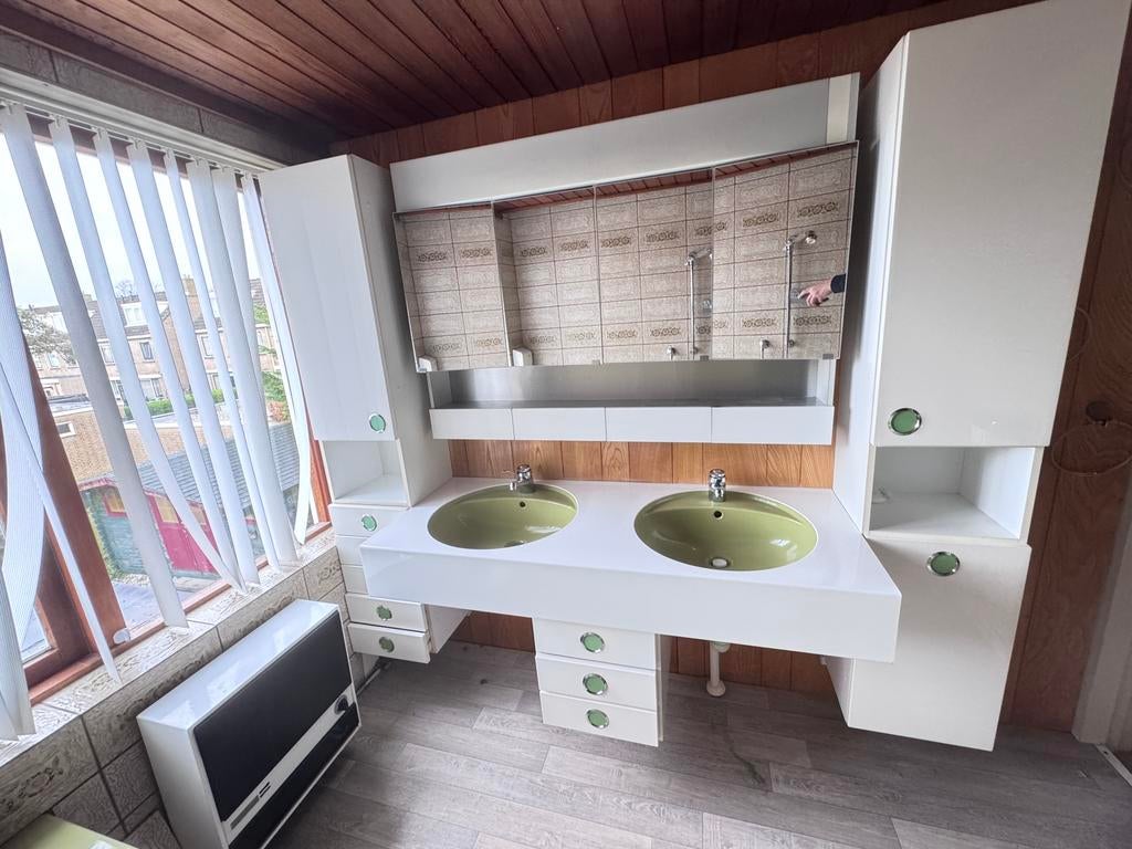 Vintage wastafel afhalen, al gedemonteerd, Huis en Inrichting, Badkamer | Badkamermeubels, Ophalen, Gebruikt, 50 tot 100 cm, Minder dan 100 cm