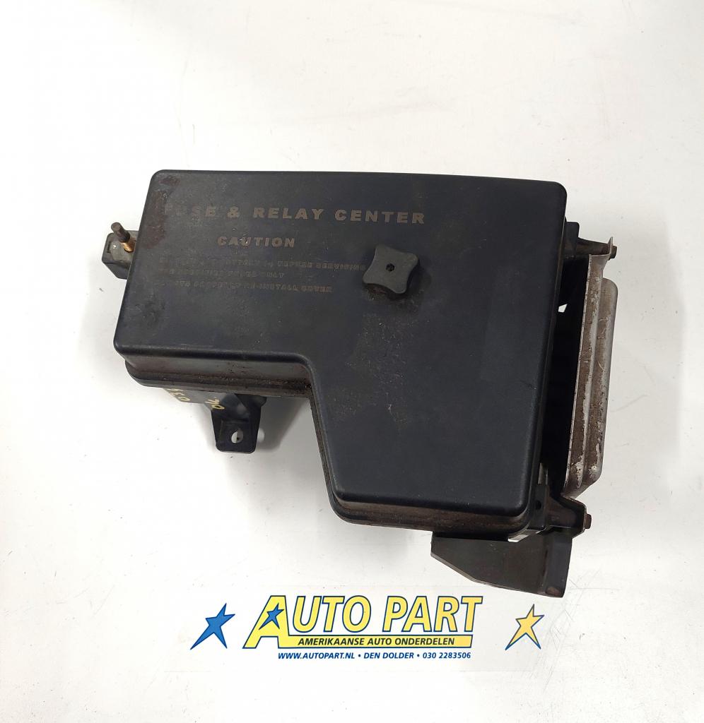 Dodge Ram pickup zekeringkast 2002-2005, Gebruikt, PO Box 21-8004 | Auburn Hills, MI 48321-8004, Amerikaanse onderdelen, Ophalen of Verzenden