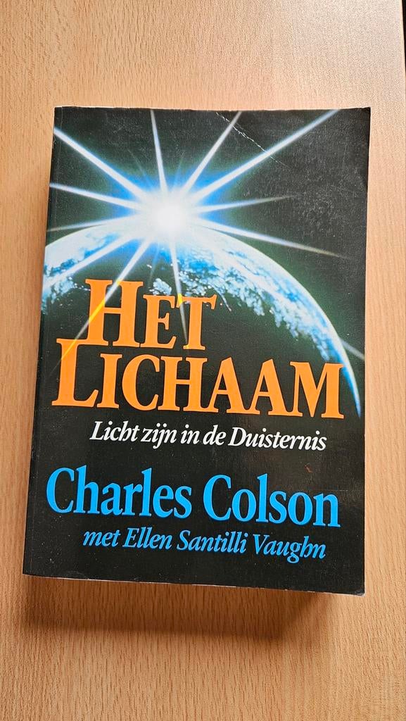 Het Lichaam - Charles Colson (1995), Boeken, Ophalen of Verzenden, Gelezen, Charles Colson