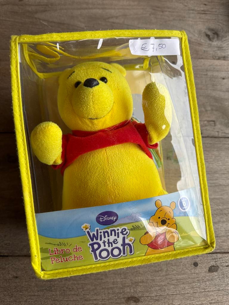 Disney Winnie de Poeh knuffelboekje in het Spasns!, Met doos, Disney, Geel, Ophalen of Verzenden